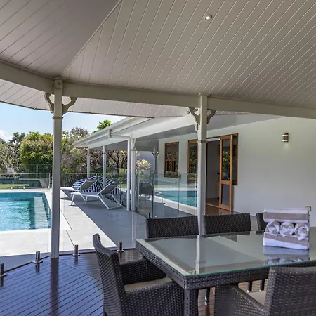 The Hampton Lodge Port Douglas Exterior photo